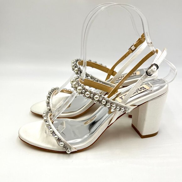 Badgley‎ Mischka Size 6 Natasha White Jeweled Pearl Block Heels Sandals Shoes - Picture 6 of 14